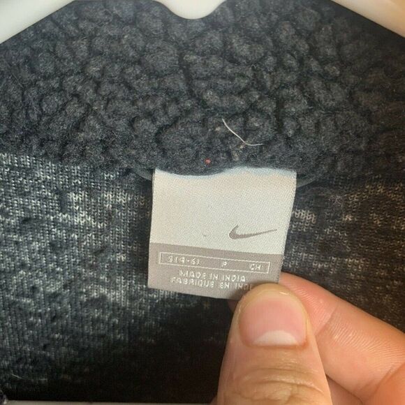 Nike Check Black Sherpa Deep Pile Jacket Size S - Picture 5 of 6